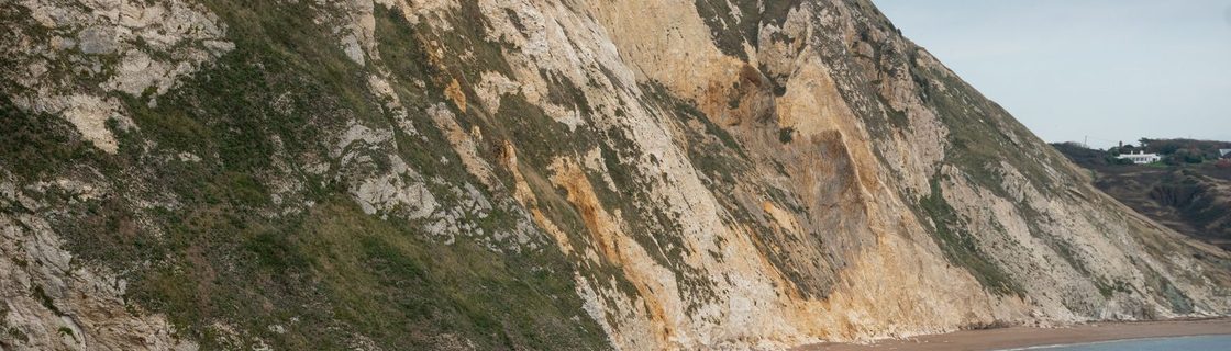 Lulworth Cove to Worth Matravers — South West Coast Path